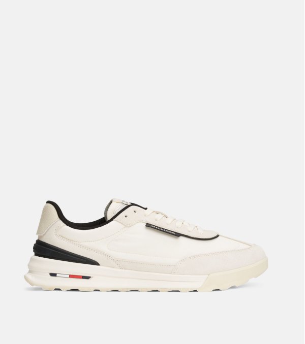 Deportivo Tommy Hilfiger...